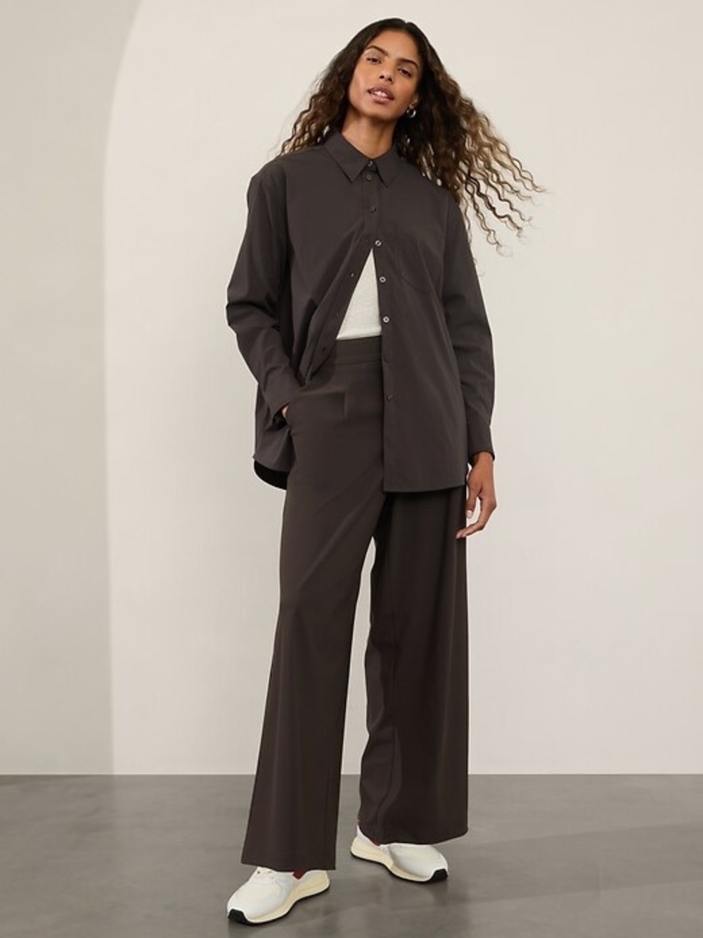 Athleta Midday Relaxed Button Down Shirt Truffle